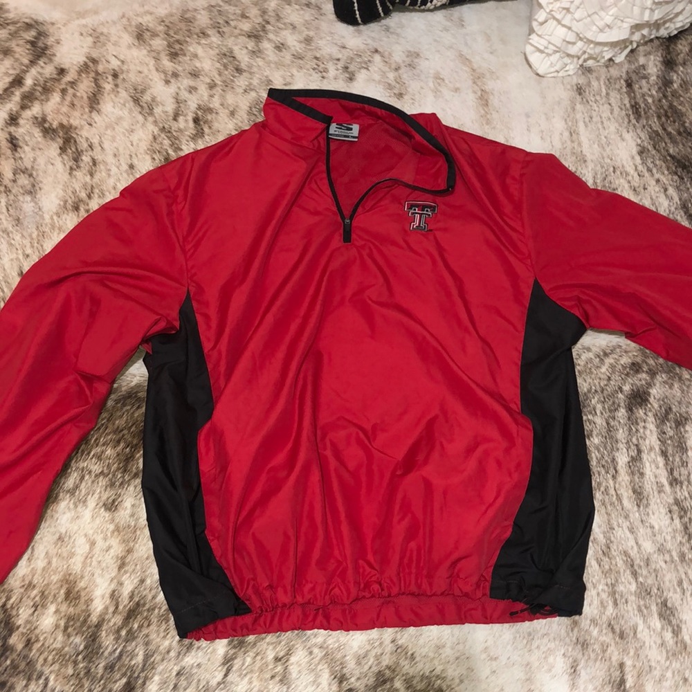 Tech pullover